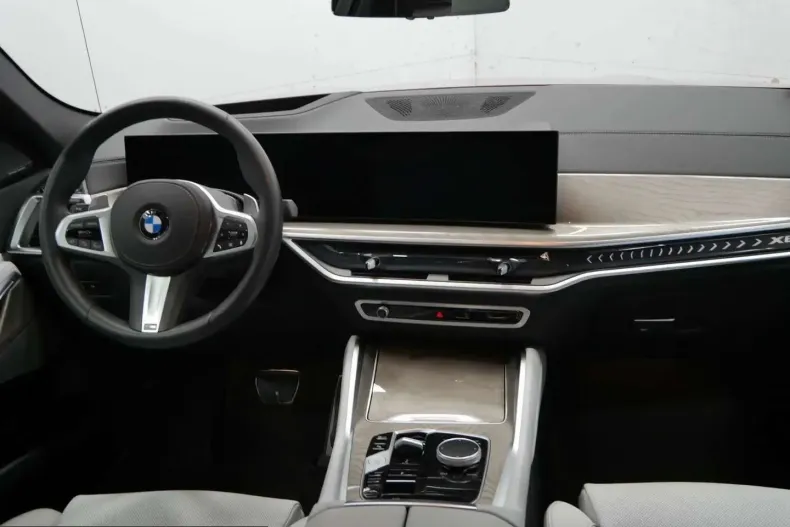 BMW X6 (Seria X) din 2025 cu 12.100 km - oferta BMW207646 - foto 8