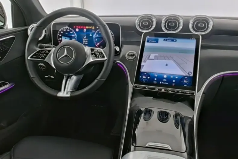 Mercedes-Benz GLC 200 (Clasa GLC) din 2025 cu 10.189 km - oferta MER207648 - foto 5