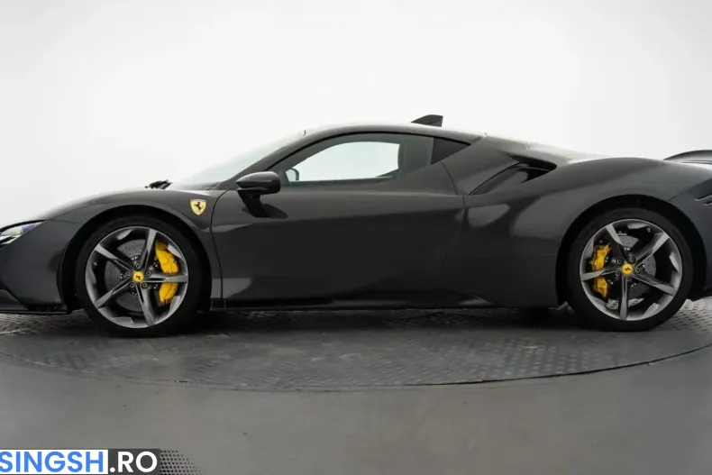 Ferrari SF90 din 2021 cu 5.264 km - oferta FER207649 - foto 4