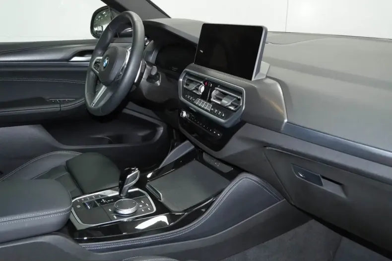 BMW X4 (Seria X) din 2025 cu 20.201 km - oferta BMW207654 - foto 5