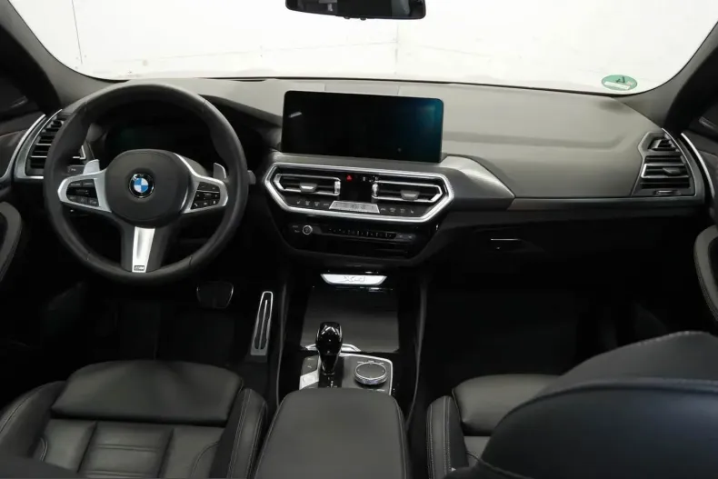 BMW X4 (Seria X) din 2025 cu 20.201 km - oferta BMW207654 - foto 6