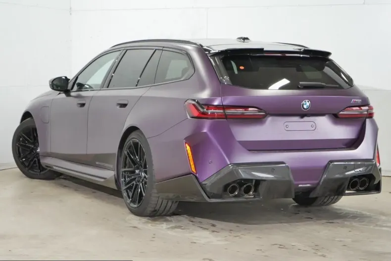 BMW M5 (Seria 5) din 2025 cu 27.436 km - oferta BMW207655 - foto 3