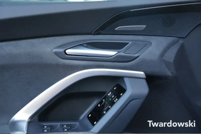 Audi Q5 din 2025 cu 13.068 km - oferta AUD207657 - foto 8