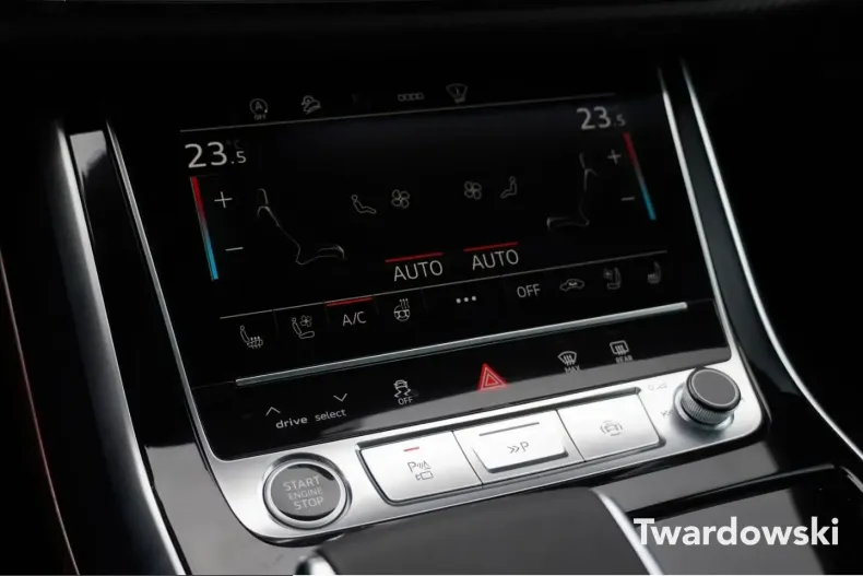 Audi Q8 din 2025 cu 22.673 km - oferta AUD207661 - foto 16