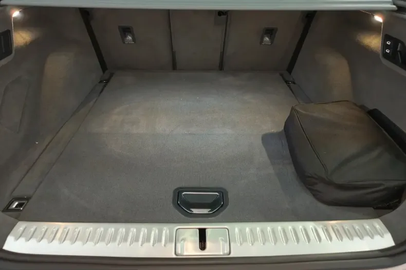 Lotus Eletre din 2023 cu 27.500 km - oferta LOT207663 - foto 6