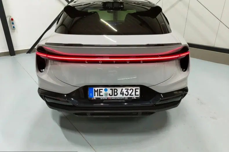 Lotus Eletre din 2023 cu 27.500 km - oferta LOT207663 - foto 16