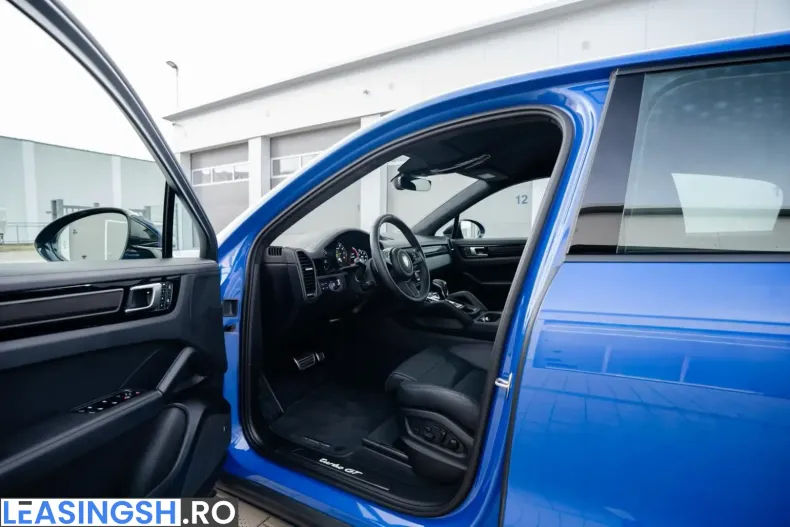 Porsche Cayenne din 2023 cu 12.300 km - oferta POR207664 - foto 3