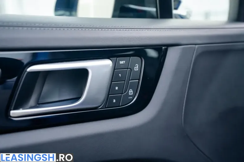 Porsche Cayenne din 2023 cu 12.300 km - oferta POR207664 - foto 15