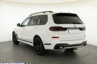 BMW X7 (Seria X) din 2024 cu 14.455 km - oferta BMW207665 - foto 4