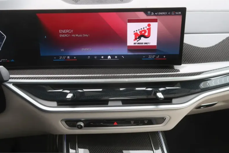 BMW X7 (Seria X) din 2024 cu 14.455 km - oferta BMW207665 - foto 9