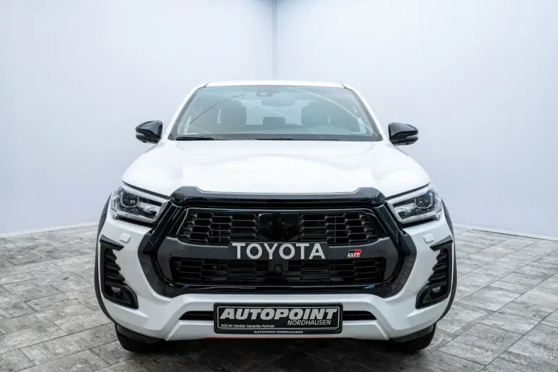 Toyota Hilux din 2024 cu 23.000 km - oferta TOY207672 - foto 5