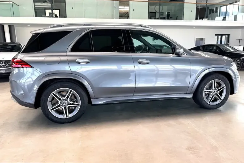 Mercedes-Benz GLE 350 (Clasa GLE) din 2025 cu 9.100 km - oferta MER207676 - foto 26