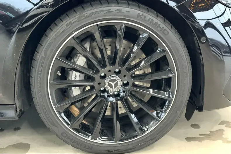 Mercedes-Benz E 220 (Clasa E) din 2025 cu 14.000 km - oferta MER207679 - foto 19