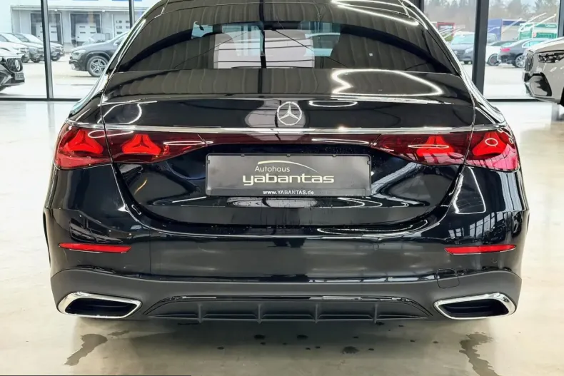 Mercedes-Benz E 220 (Clasa E) din 2025 cu 14.000 km - oferta MER207679 - foto 26