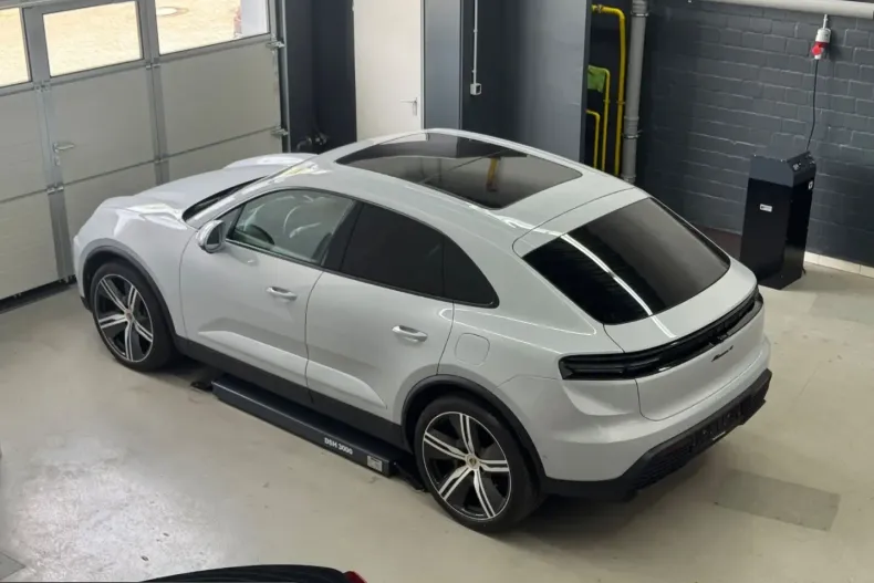 Porsche Macan din 2024 cu 36.700 km - oferta POR207680 - foto 11