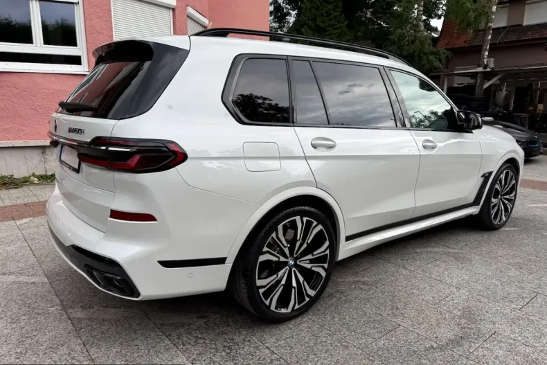 BMW X7 M60 (Seria X) din 2023 cu 30.000 km - oferta BMW207681 - foto 7