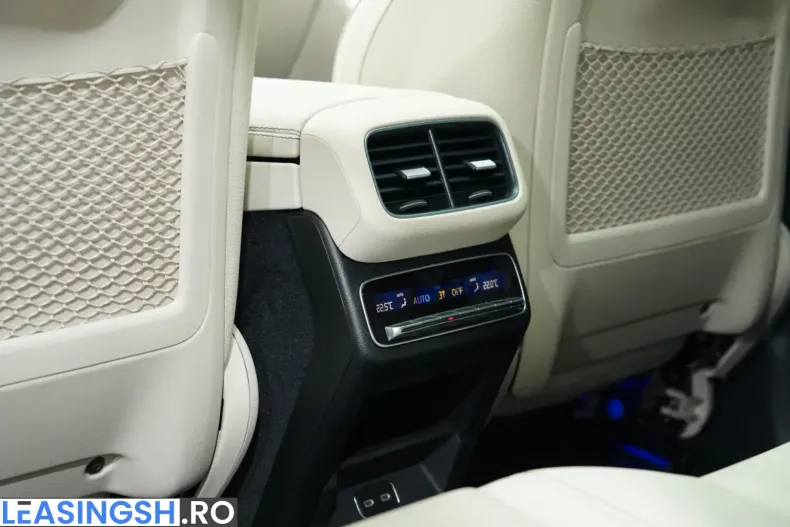 Mercedes-Benz GLE 450 (Clasa GLE) din 2023 cu 33.156 km - oferta MER207683 - foto 31