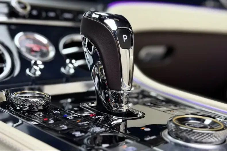 Bentley Continental GTC din 2025 cu 8.854 km - oferta BEN207685 - foto 29