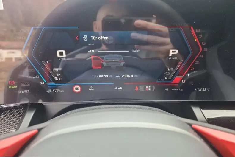 BMW M5 (Seria 5) din 2025 cu 2.208 km - oferta BMW207688 - foto 14