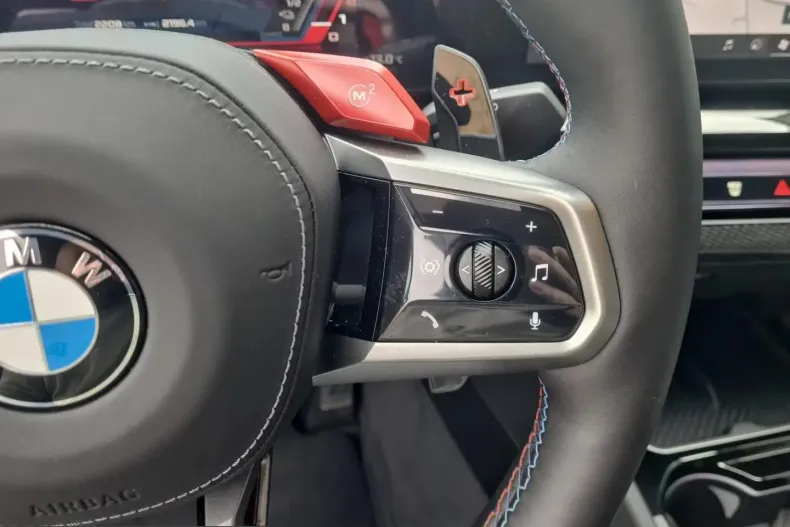 BMW M5 (Seria 5) din 2025 cu 2.208 km - oferta BMW207688 - foto 17