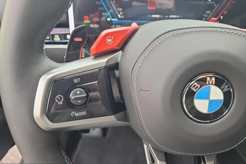 BMW M5 (Seria 5) din 2025 cu 2.208 km - oferta BMW207688 - foto 19