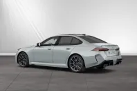 BMW M5 (Seria 5) din 2025 cu 8.700 km - oferta BMW207689 - foto 5