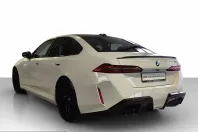 BMW M5 (Seria 5) din 2024 cu 9.628 km - oferta BMW207691 - foto 3