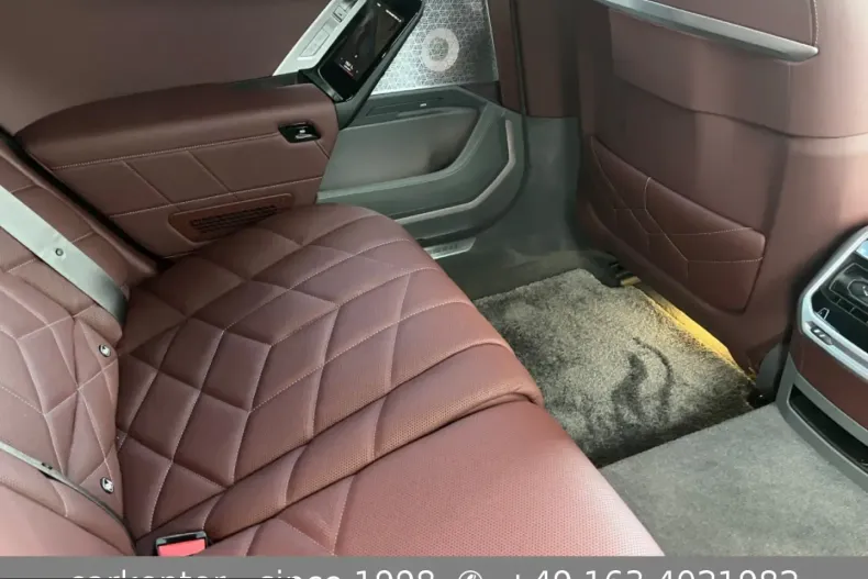 BMW i7 (Seria 7) din 2025 cu 8.200 km - oferta BMW207692 - foto 19