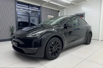 Tesla Model Y din 2023 - oferta TES207694