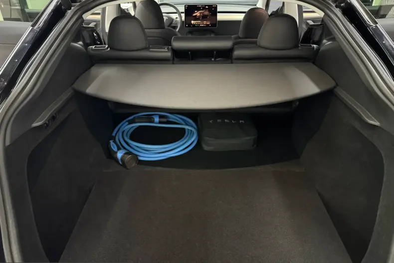 Tesla Model Y din 2023 cu 68.608 km - oferta TES207694 - foto 16