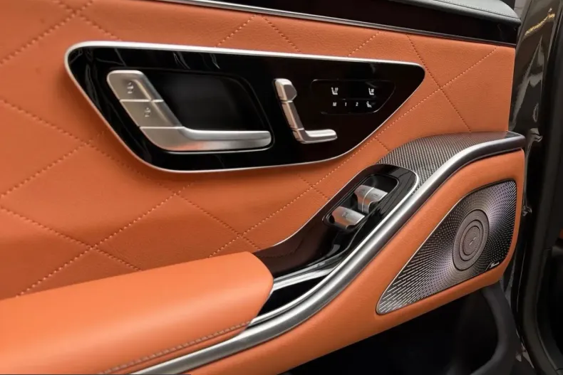 Mercedes-Benz S 450 (Clasa S) din 2024 cu 30.958 km - oferta MER207695 - foto 32