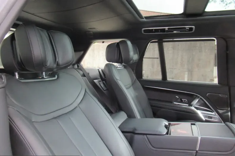 Land Rover Range Rover din 2024 cu 35.000 km - oferta LAN207698 - foto 13