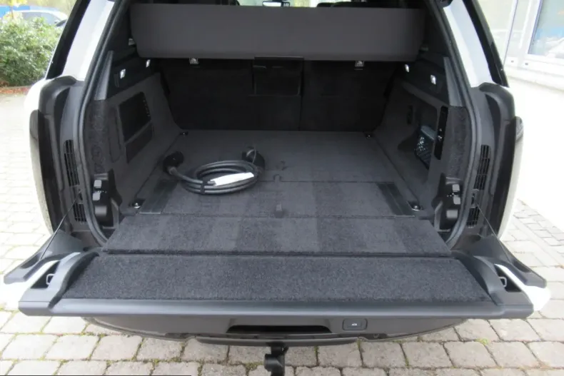 Land Rover Range Rover din 2024 cu 35.000 km - oferta LAN207698 - foto 19