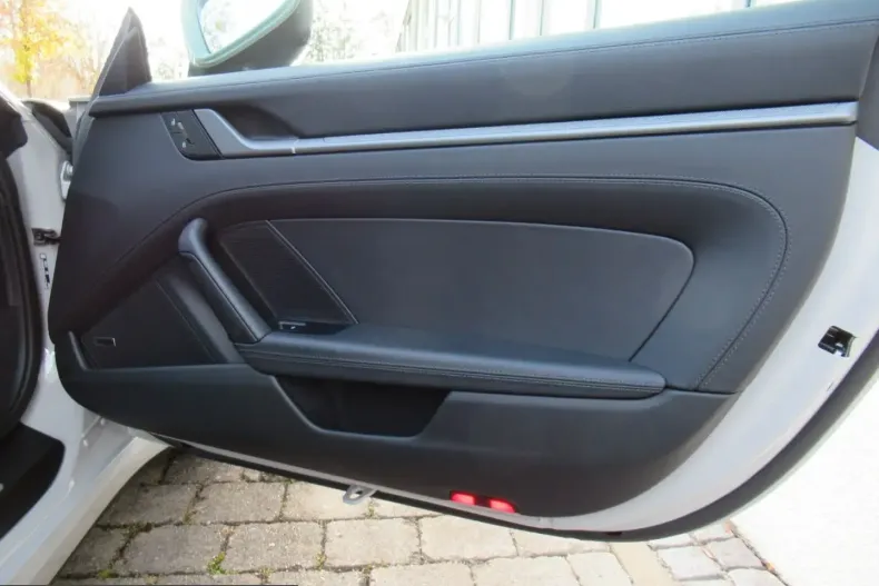 Porsche 992 din 2025 cu 8.000 km - oferta POR207700 - foto 10