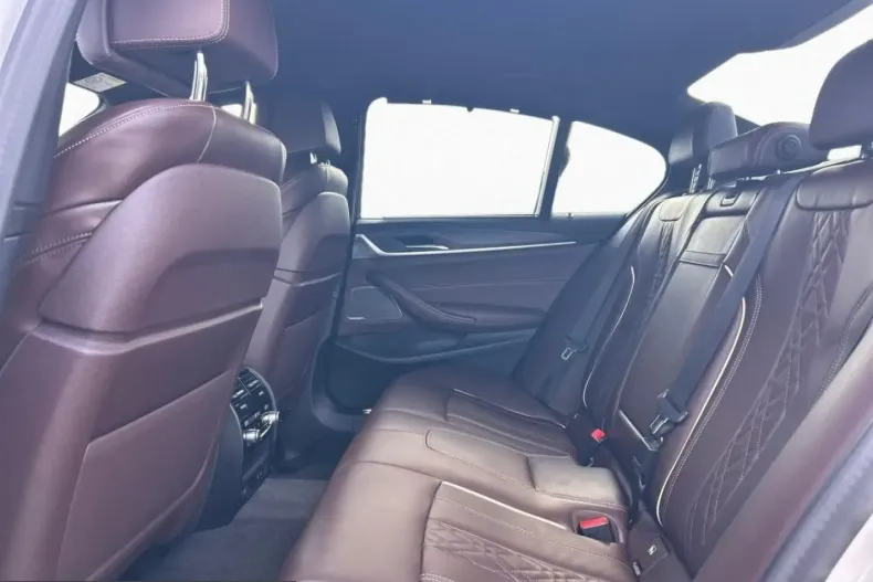 BMW 545 (Seria 5) din 2022 cu 94.428 km - oferta BMW207702 - foto 8