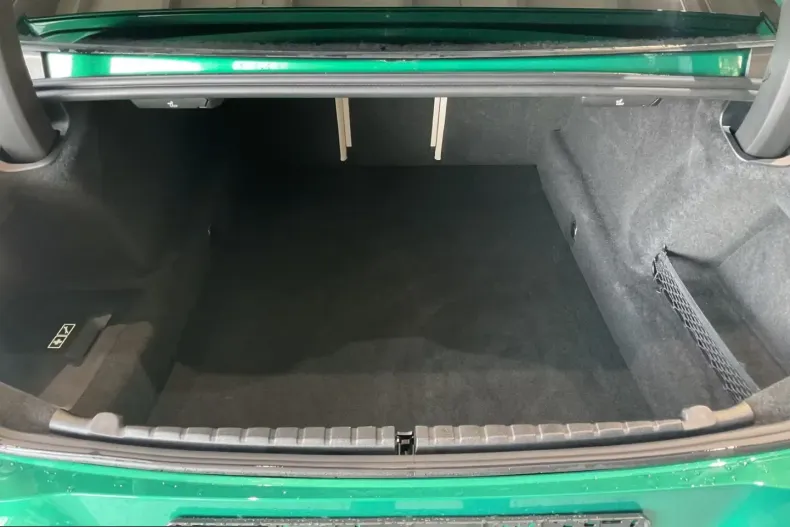 BMW M8 (Seria 8) din 2025 cu 21.133 km - oferta BMW207718 - foto 13