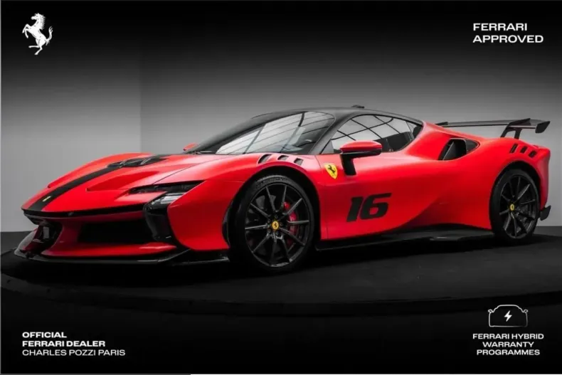 Ferrari SF90 din 2024 cu 2.500 km - oferta FER207719 - foto 1