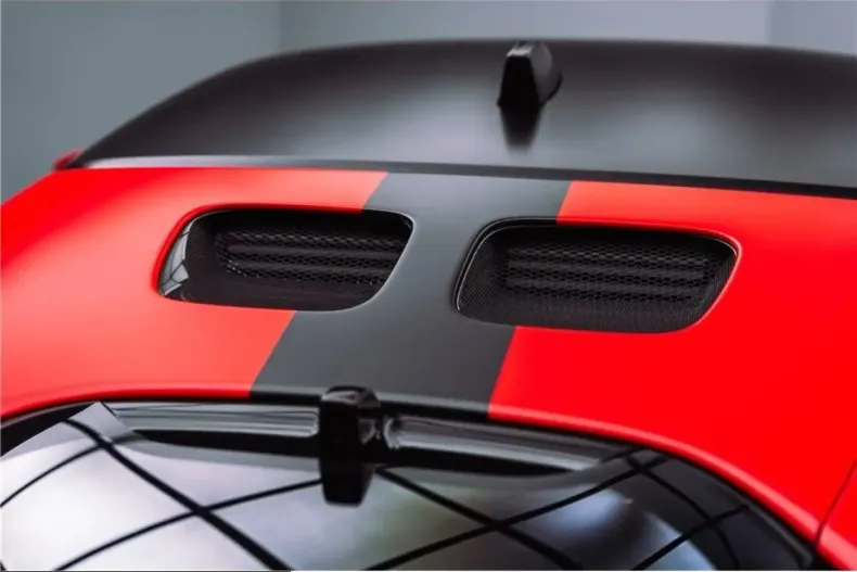 Ferrari SF90 din 2024 cu 2.500 km - oferta FER207719 - foto 17