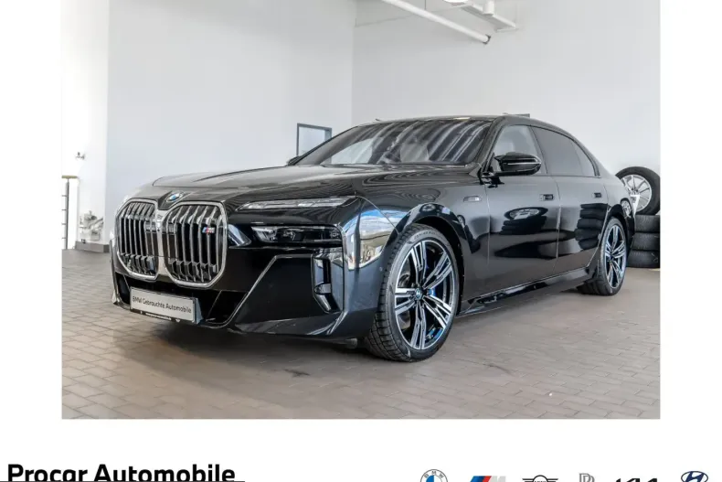 BMW i7 (Seria 7) din 2023 cu 39.800 km - oferta BMW207721 - foto 1