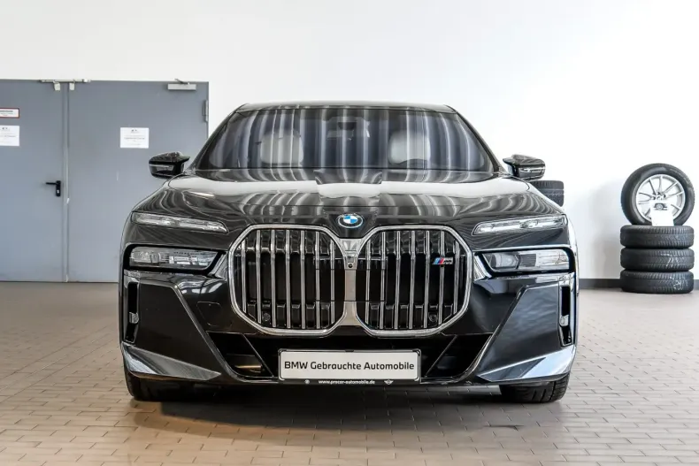 BMW i7 (Seria 7) din 2023 cu 39.800 km - oferta BMW207721 - foto 8