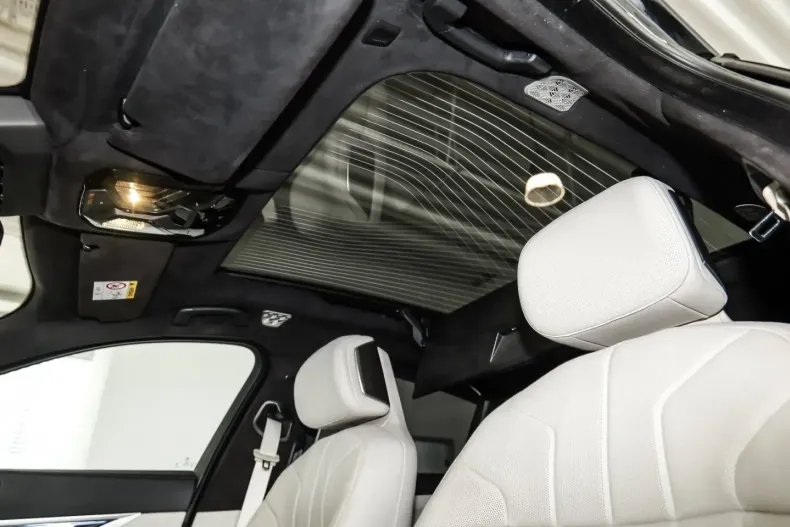 BMW i7 (Seria 7) din 2023 cu 39.800 km - oferta BMW207721 - foto 12