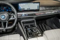 BMW i7 (Seria 7) din 2023 cu 39.800 km - oferta BMW207721 - foto 19