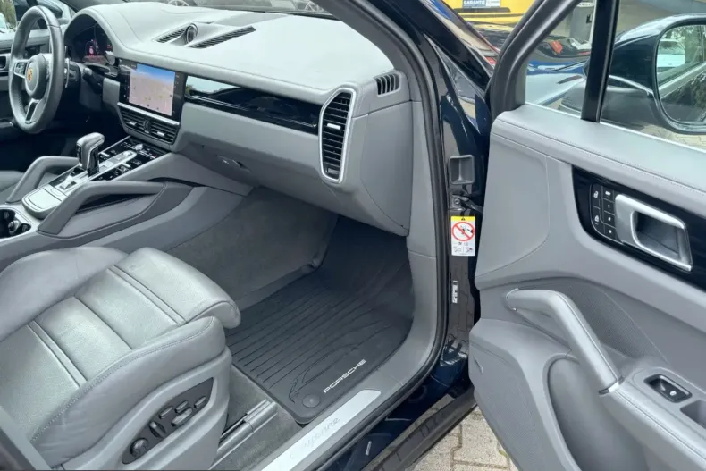 Porsche Cayenne din 2021 cu 83.427 km - oferta POR207724 - foto 31