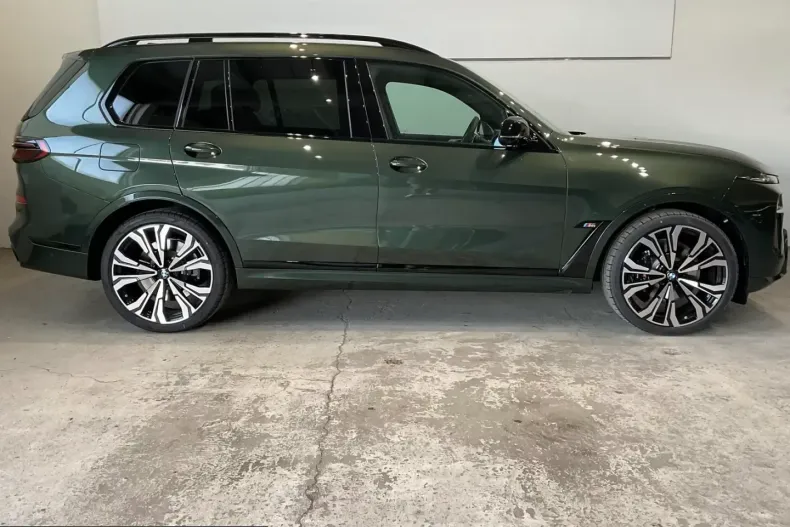 BMW X7 M60 (Seria X) din 2026 cu 4.122 km - oferta BMW207726 - foto 5