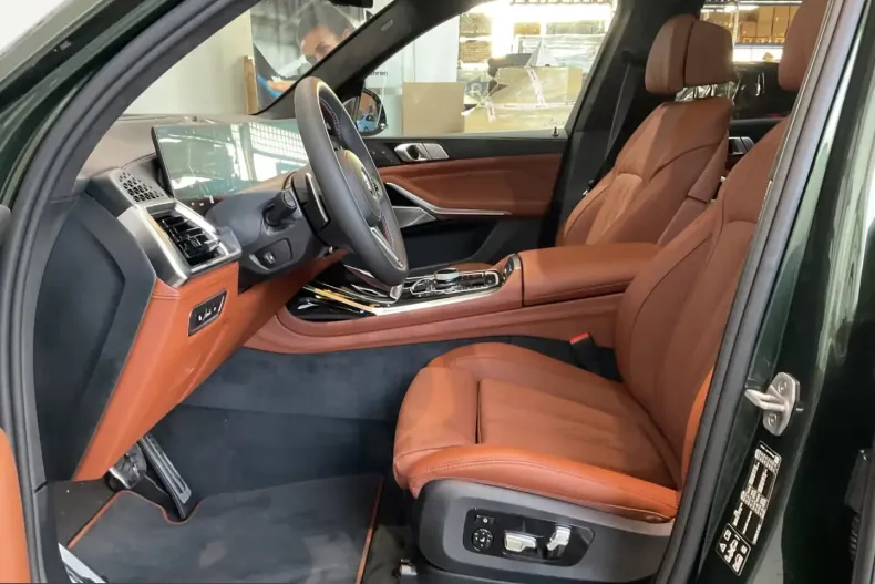 BMW X7 M60 (Seria X) din 2026 cu 4.122 km - oferta BMW207726 - foto 10