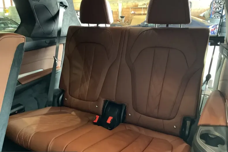 BMW X7 M60 (Seria X) din 2026 cu 4.122 km - oferta BMW207726 - foto 13