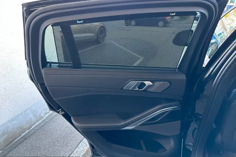 BMW X6 (Seria X) din 2025 cu 5.680 km - oferta BMW207730 - foto 26