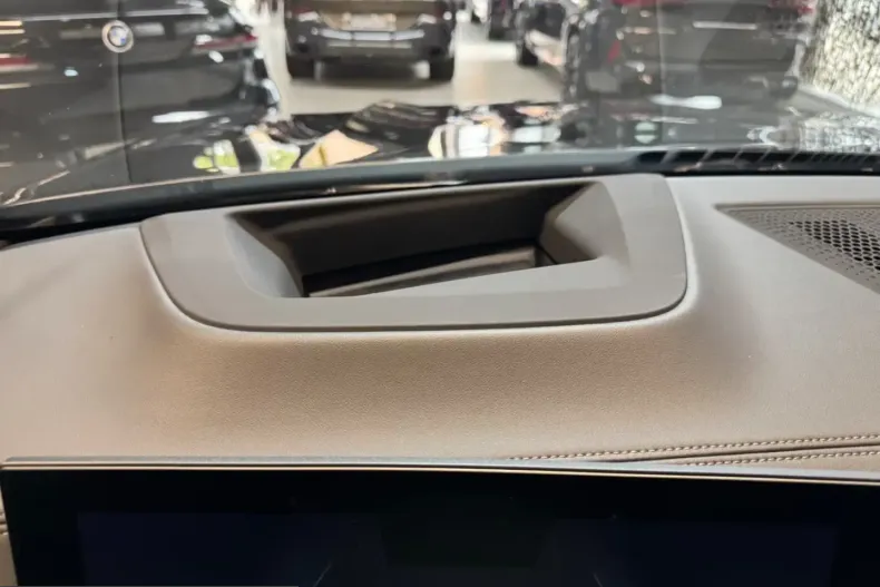 BMW X6 (Seria X) din 2023 cu 24.750 km - oferta BMW207732 - foto 23