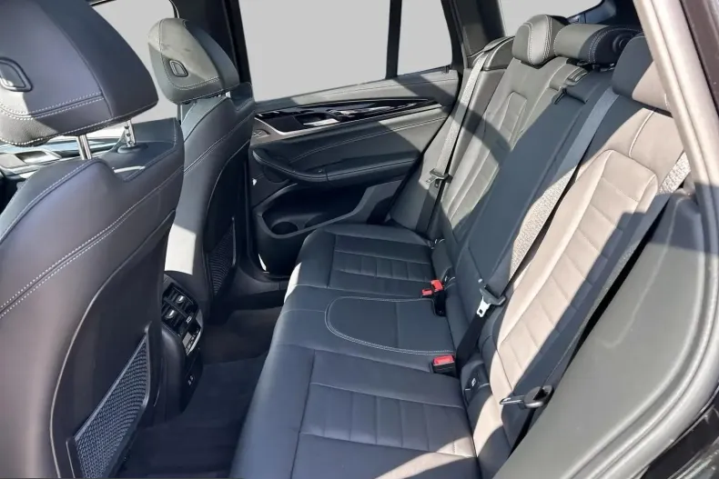 BMW X3 (Seria X) din 2021 cu 40.964 km - oferta BMW207736 - foto 8