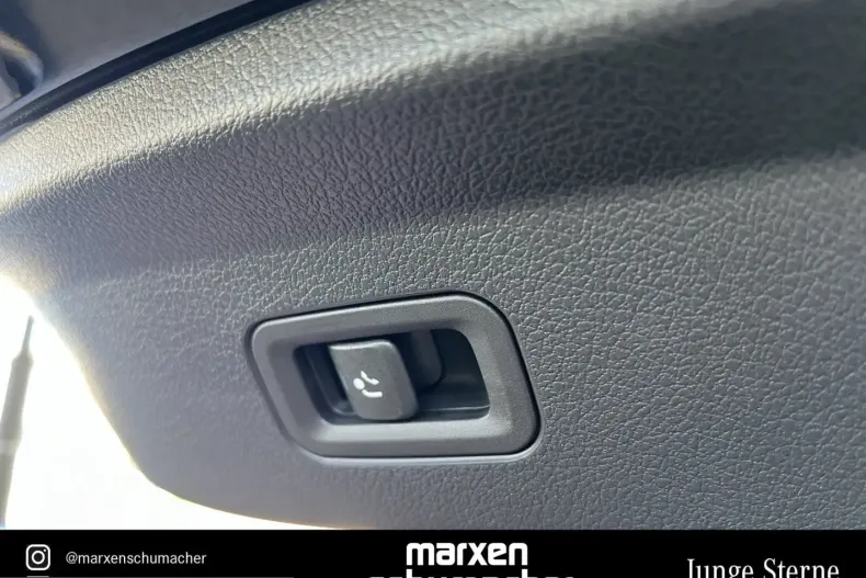 Mercedes-Benz GLE 63 AMG (Clasa GLE) din 2024 cu 18.090 km - oferta MER207744 - foto 19